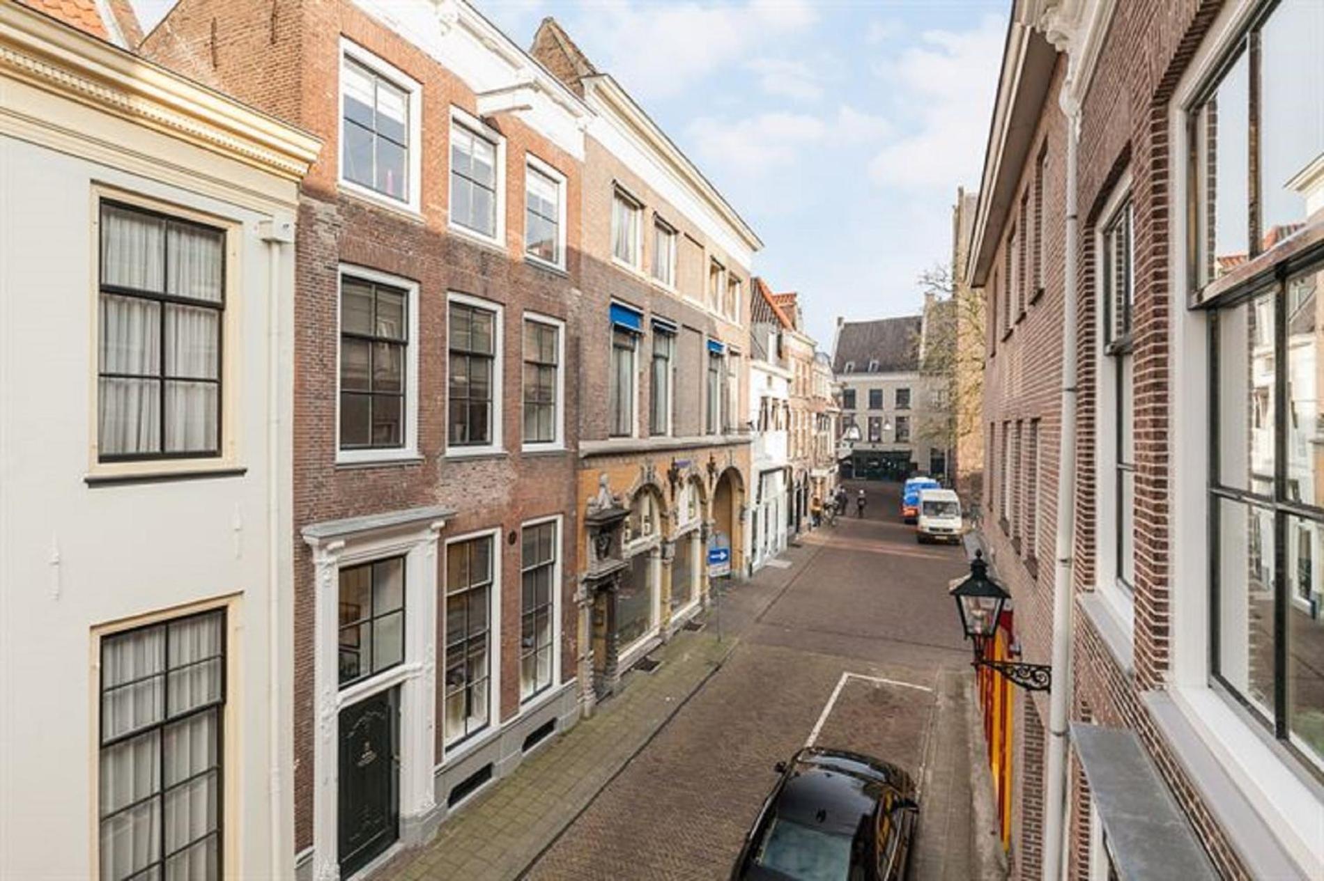 Ferienwohnung Stadslogement Bij De Sassenpoort Zwolle  Exterior foto