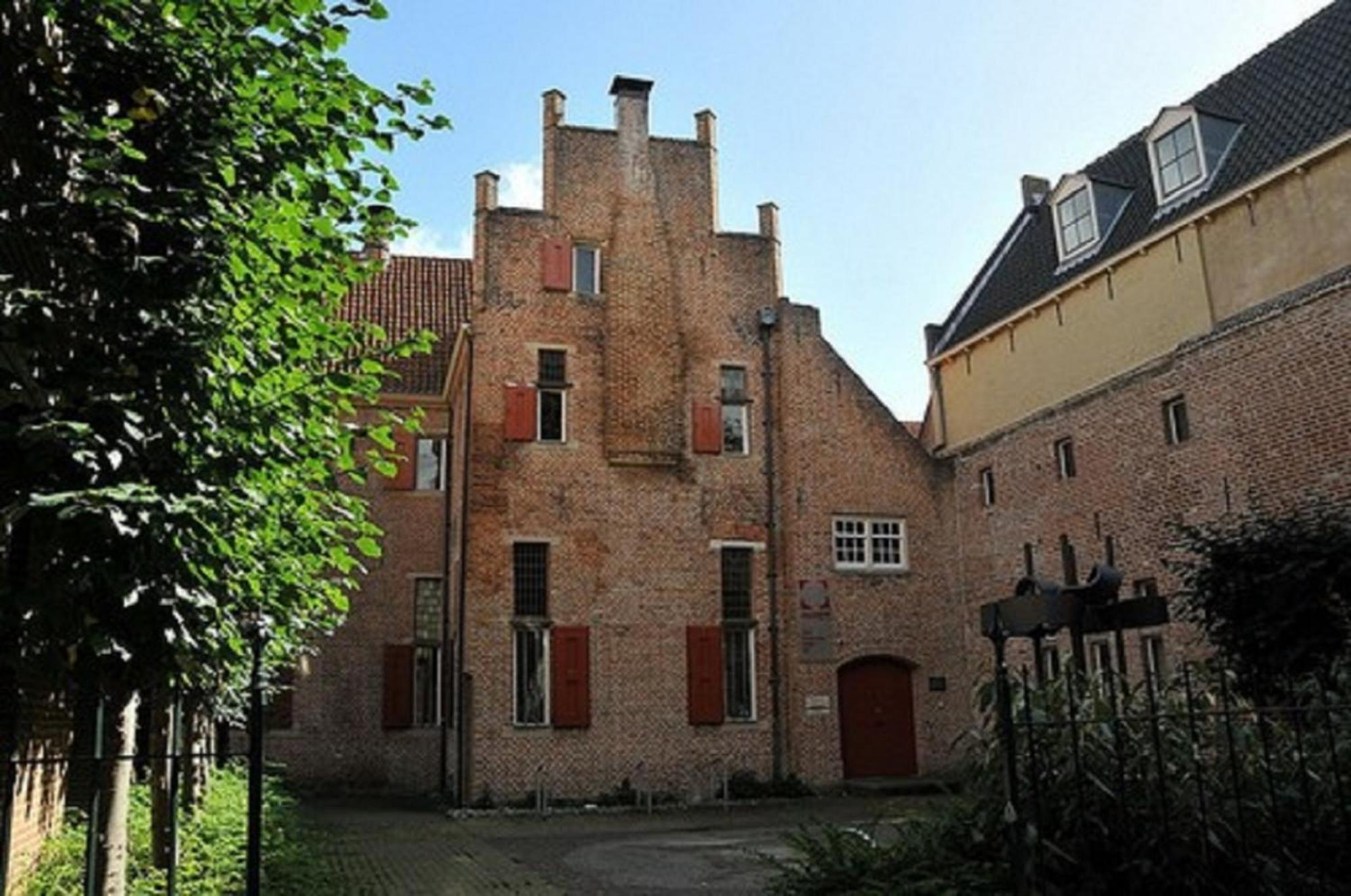 Ferienwohnung Stadslogement Bij De Sassenpoort Zwolle  Exterior foto