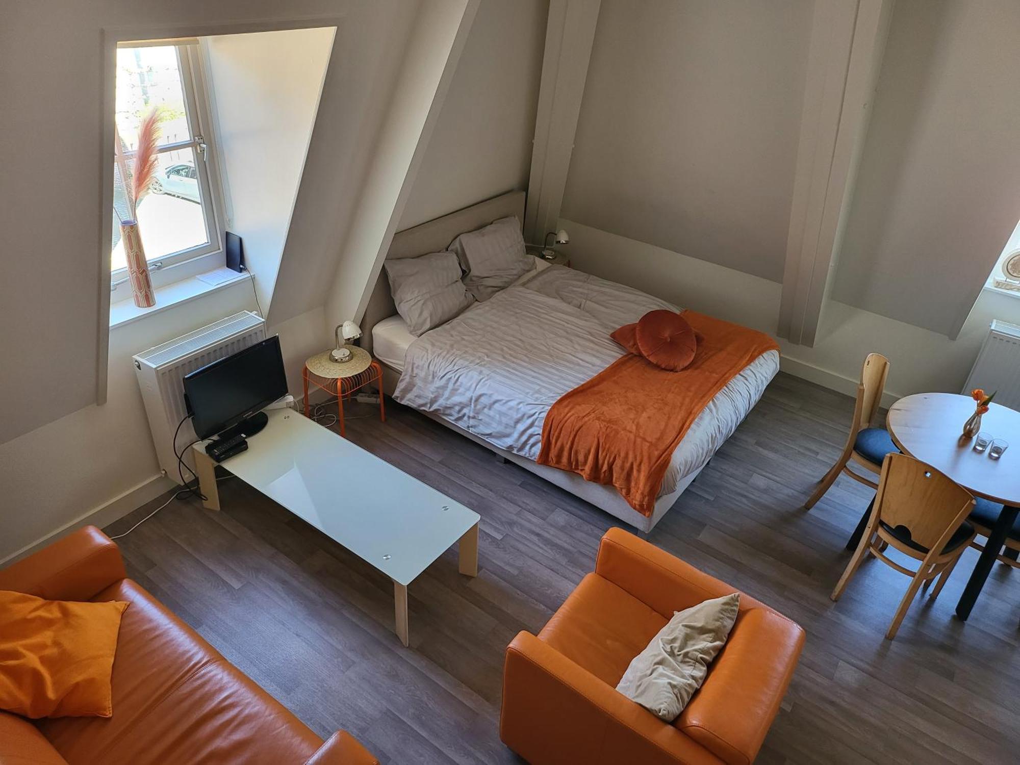 Ferienwohnung Stadslogement Bij De Sassenpoort Zwolle  Zimmer foto