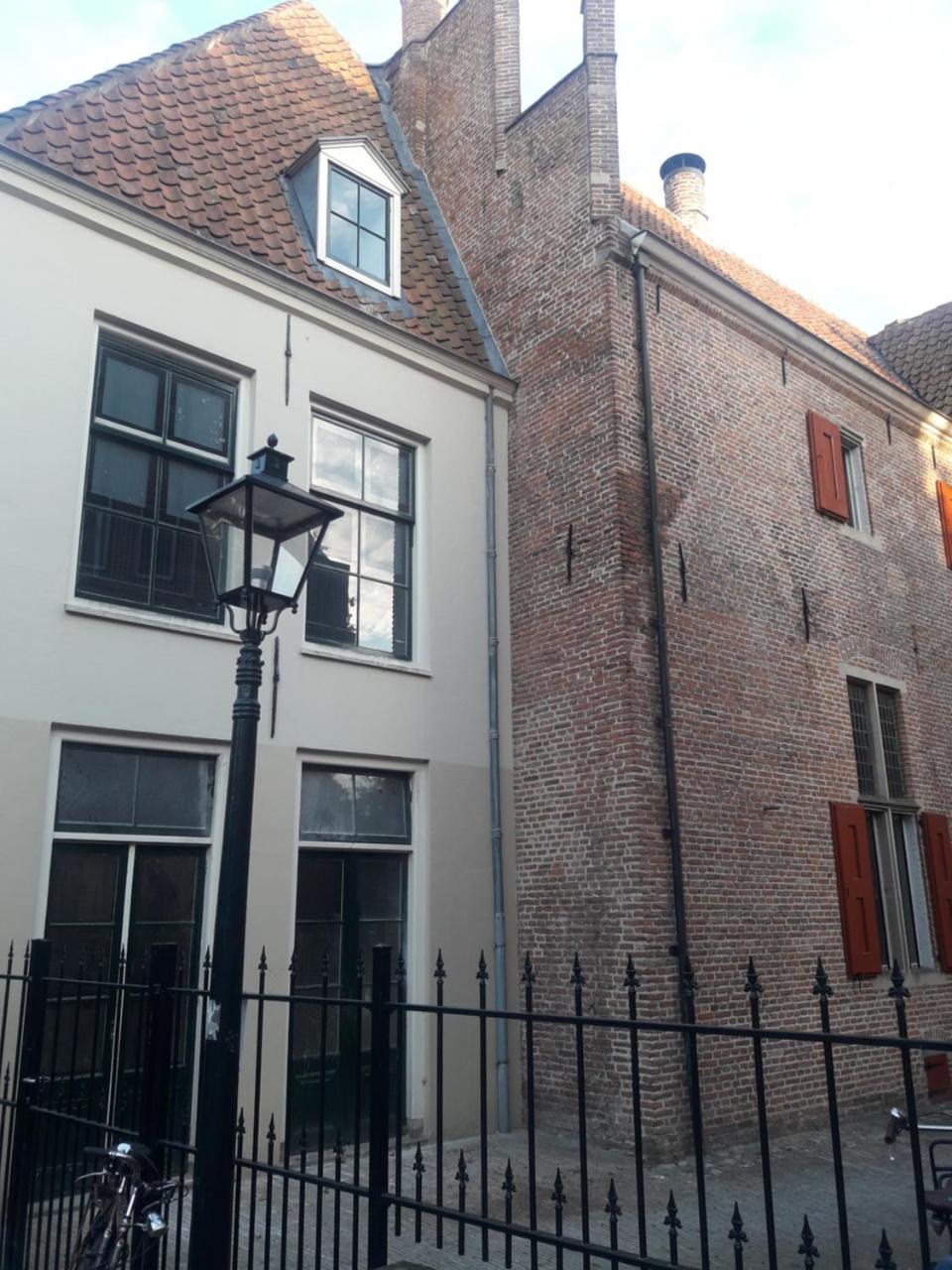 Ferienwohnung Stadslogement Bij De Sassenpoort Zwolle  Exterior foto